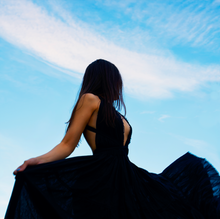 Load image into Gallery viewer, Pléyade Black Cotton Gown